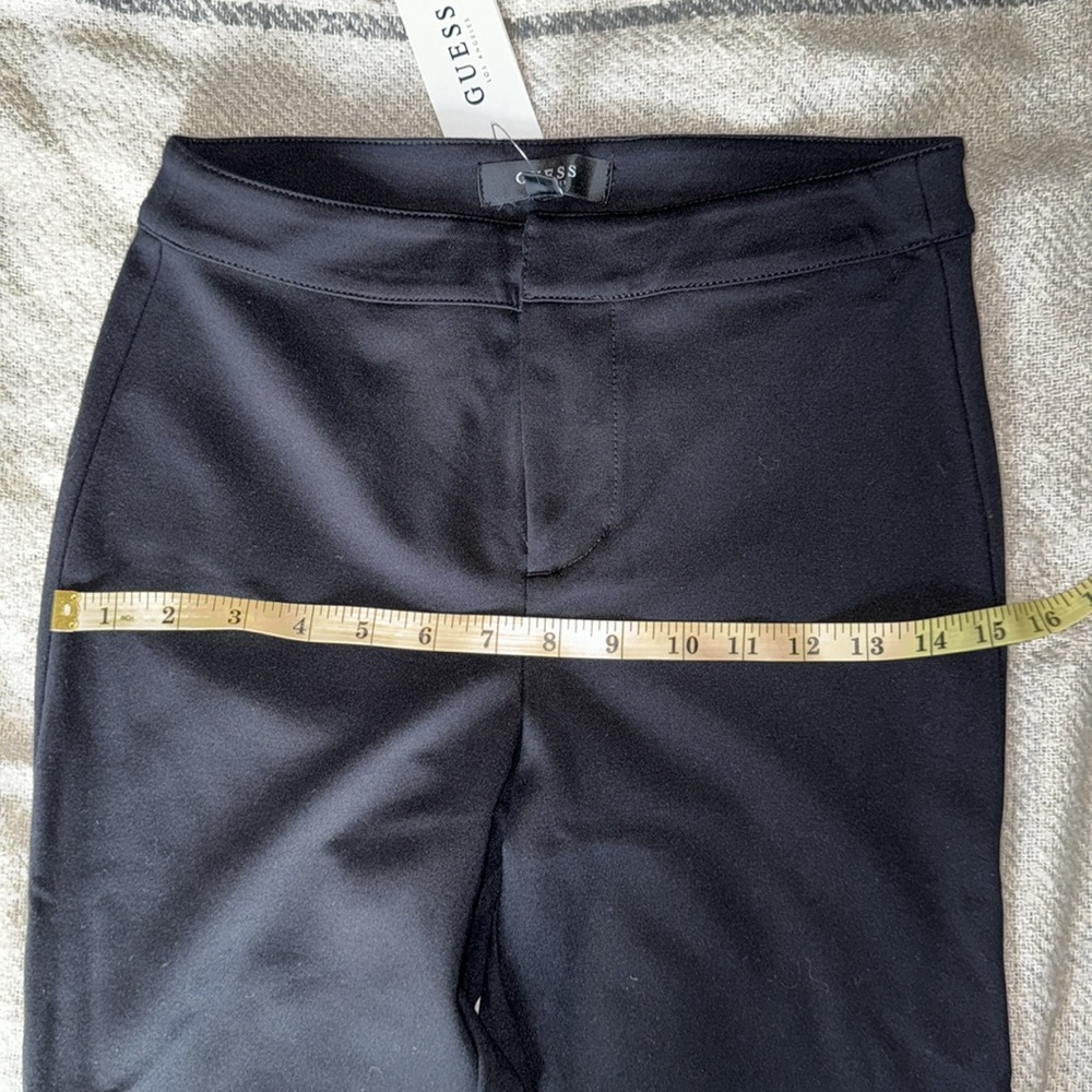 Guess skinny pants. Size Small. Spandex